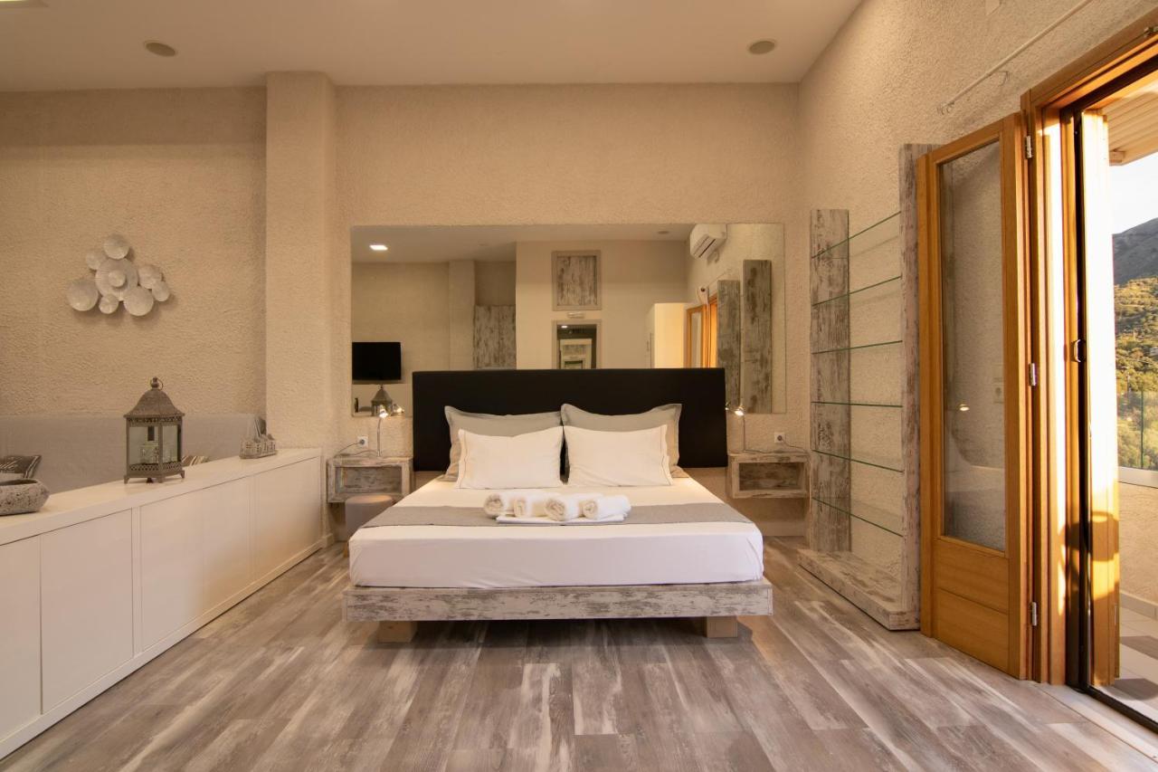 The Mountain House - Authentic Cretan Hideaway - Breathtaking And Nature Views Tourlotí Exteriör bild